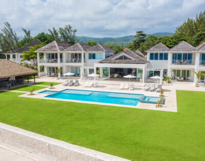 Luxurious 9-bedroom villa in idyllic Ocho Rios, Ja